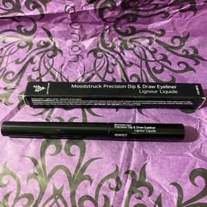 Moodstruck Precision Dip N Draw - Perfect